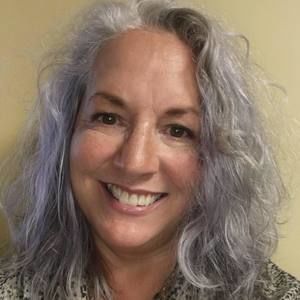 Meet your Posher, Julie